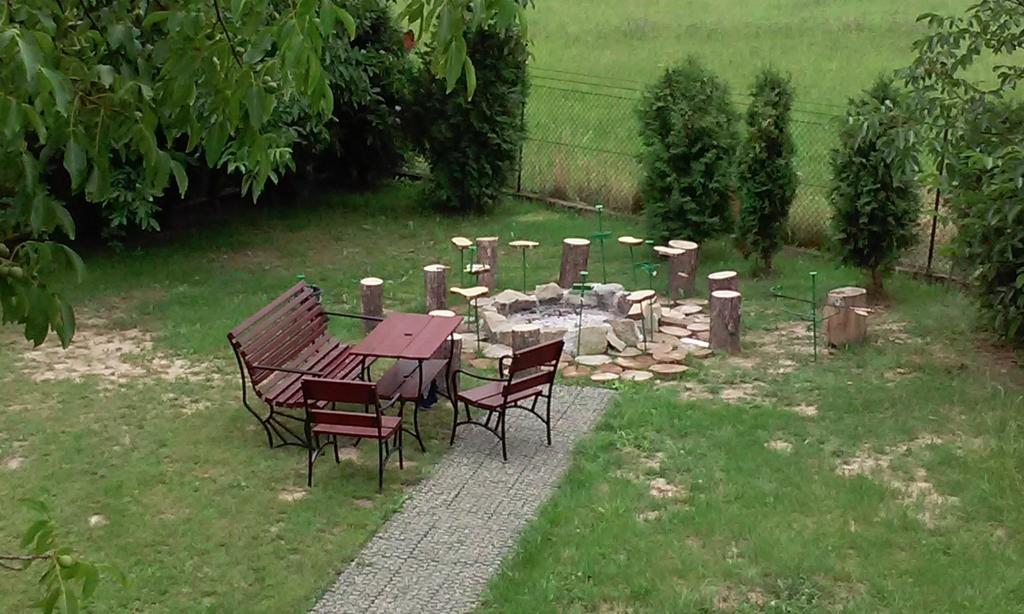 Homestay Stróżówka Gorlice Exterior foto